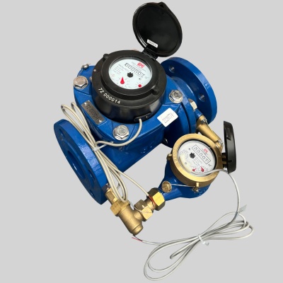 Фотография товара - Счетчик холодной воды комбинированный КВСХд 50/15 IP68 с импульсным датчиком