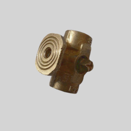 Фотография товара - Кран 11Б38бк Ду 15 трехходовой под манометр с контрольным фланцем